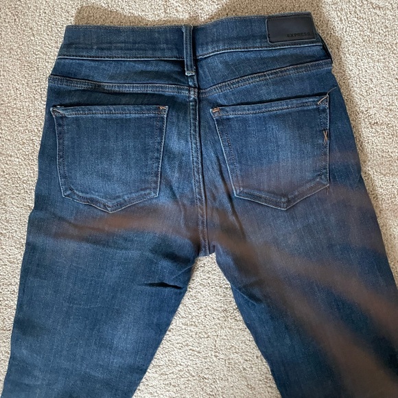 Express jeans size 00. Stretchy. Mid rise - Picture 2 of 4